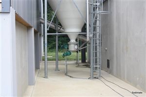 Dévouteur doseur de chaux vive sous silo de stockage