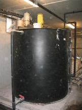 Lime milk slurry tank