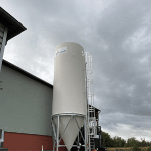 Lime storage silo